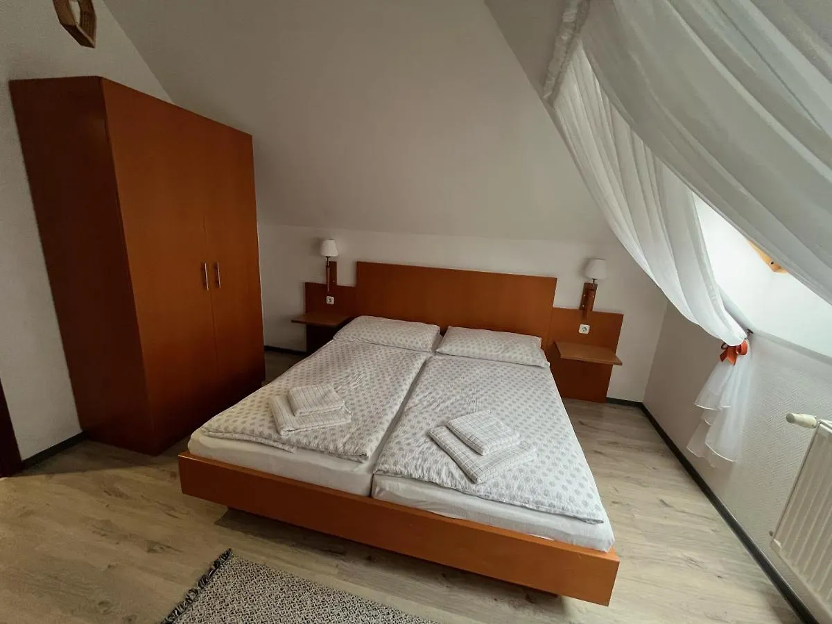 Diamant Apartmanhaz Eger 0*,  Hungary