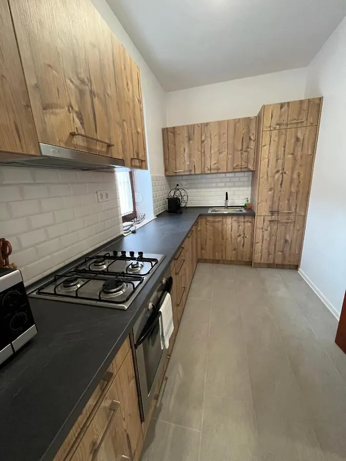 Diamant Apartmanhaz Eger Hungary