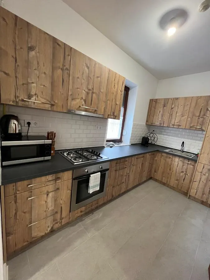 Diamant Apartmanhaz Eger