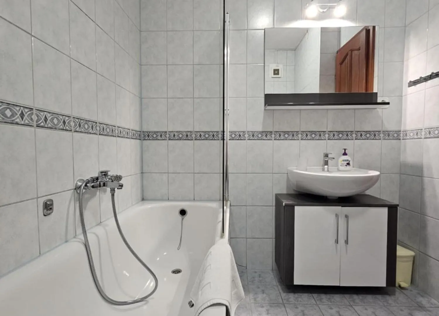 Apartman Diamant Apartmanhaz Eger